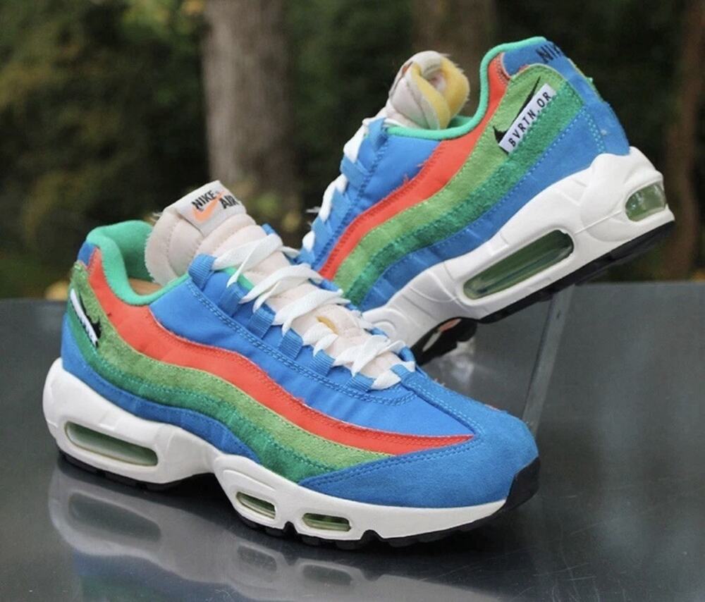 Nike Air Max 95s Run Club Light Photo Blue Green Orange Suede Mens Size 10.5